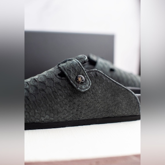 The Shoe Surgeon Luxe Mule Black Python - Picture 11 of 12